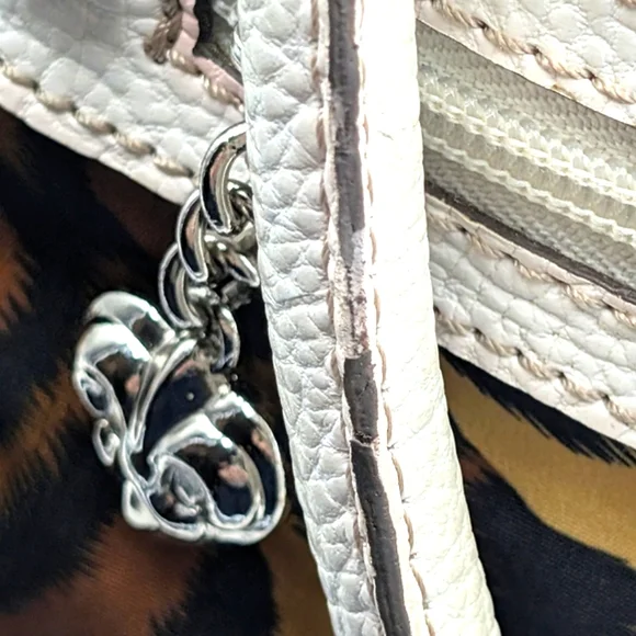 Kathy Van Zeeland Leopard Print Bag - Picture 8 of 8